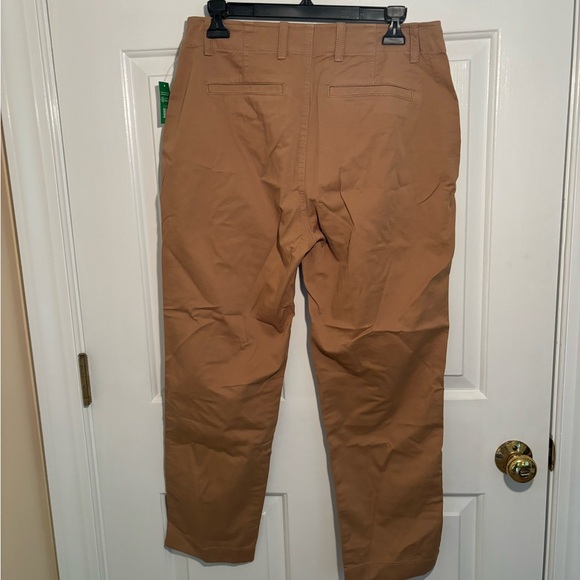 GAP Downtown Khaki -New With Tags - size 10 - Picture 2 of 5